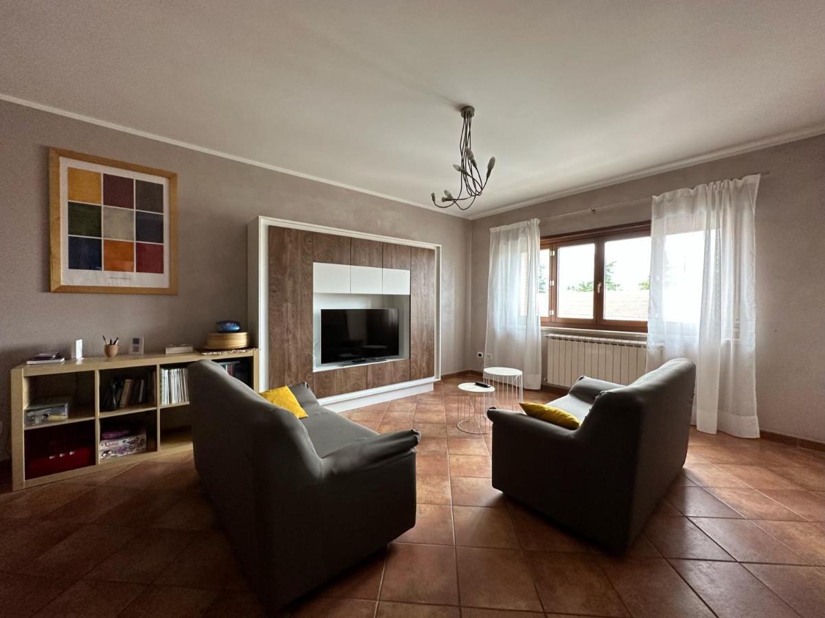 Casa Montessori Avezzano Kültér fotó